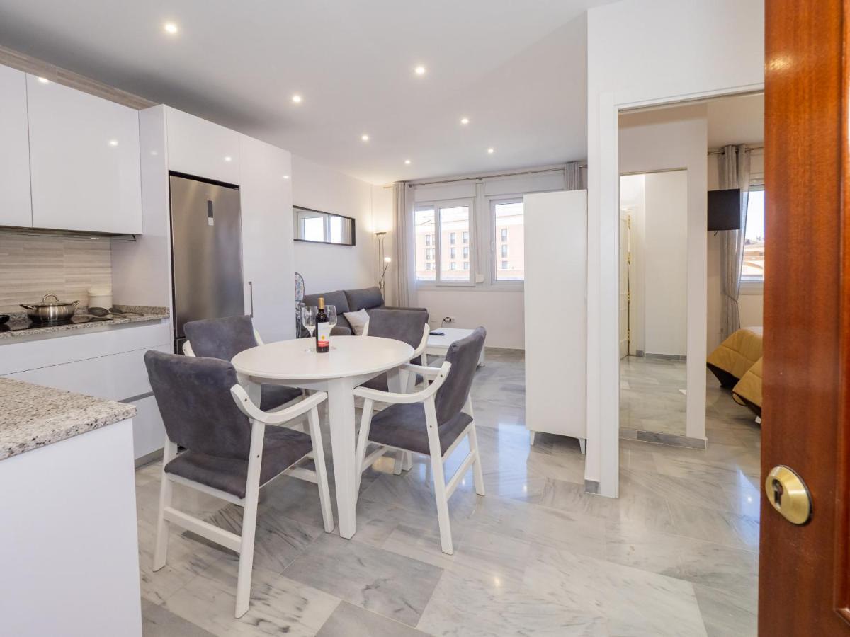 Cubo'S Apartamento Atocha With Optional Parking 马拉加 外观 照片